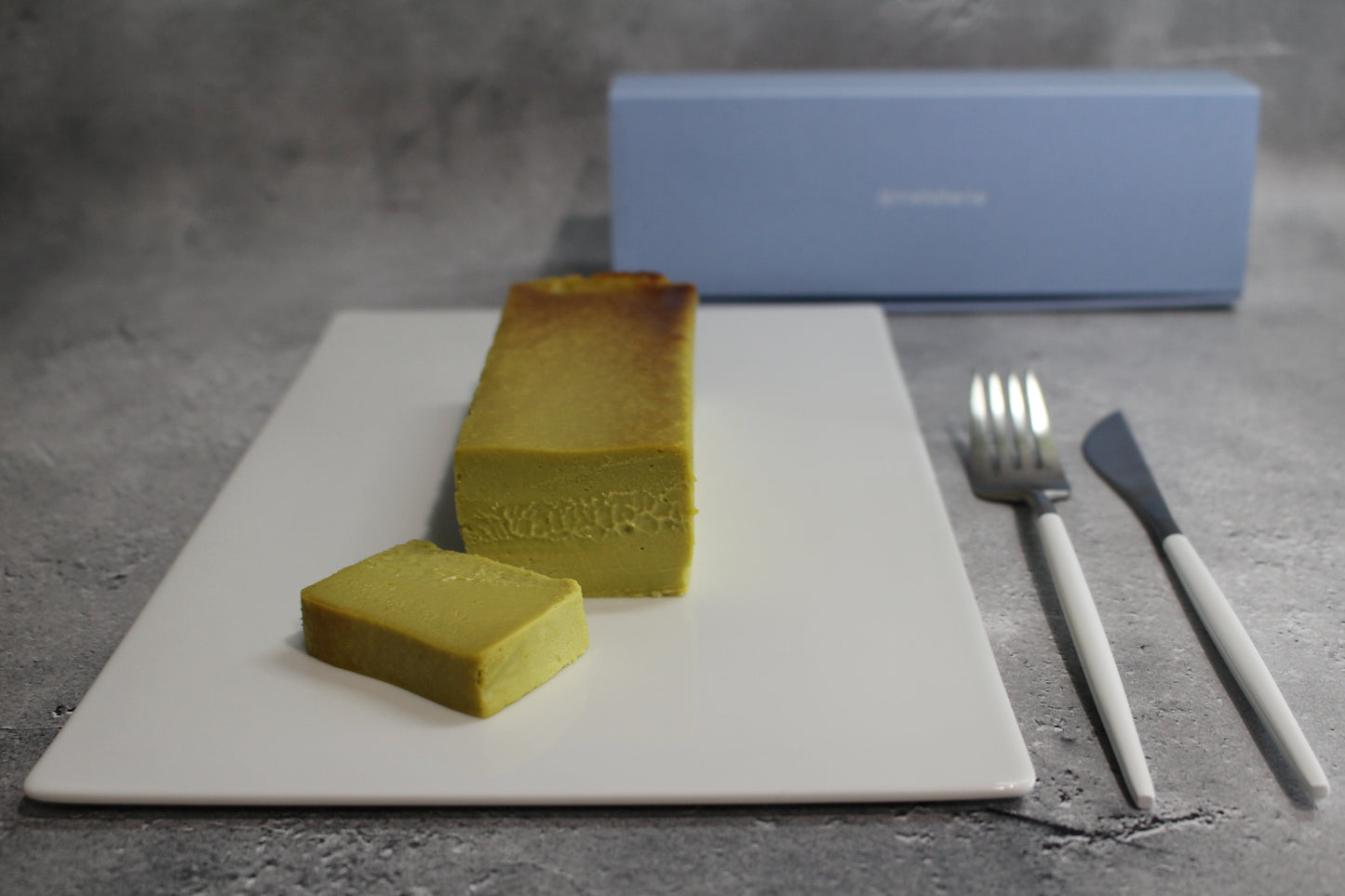 濃厚ピスタチオチーズケーキ