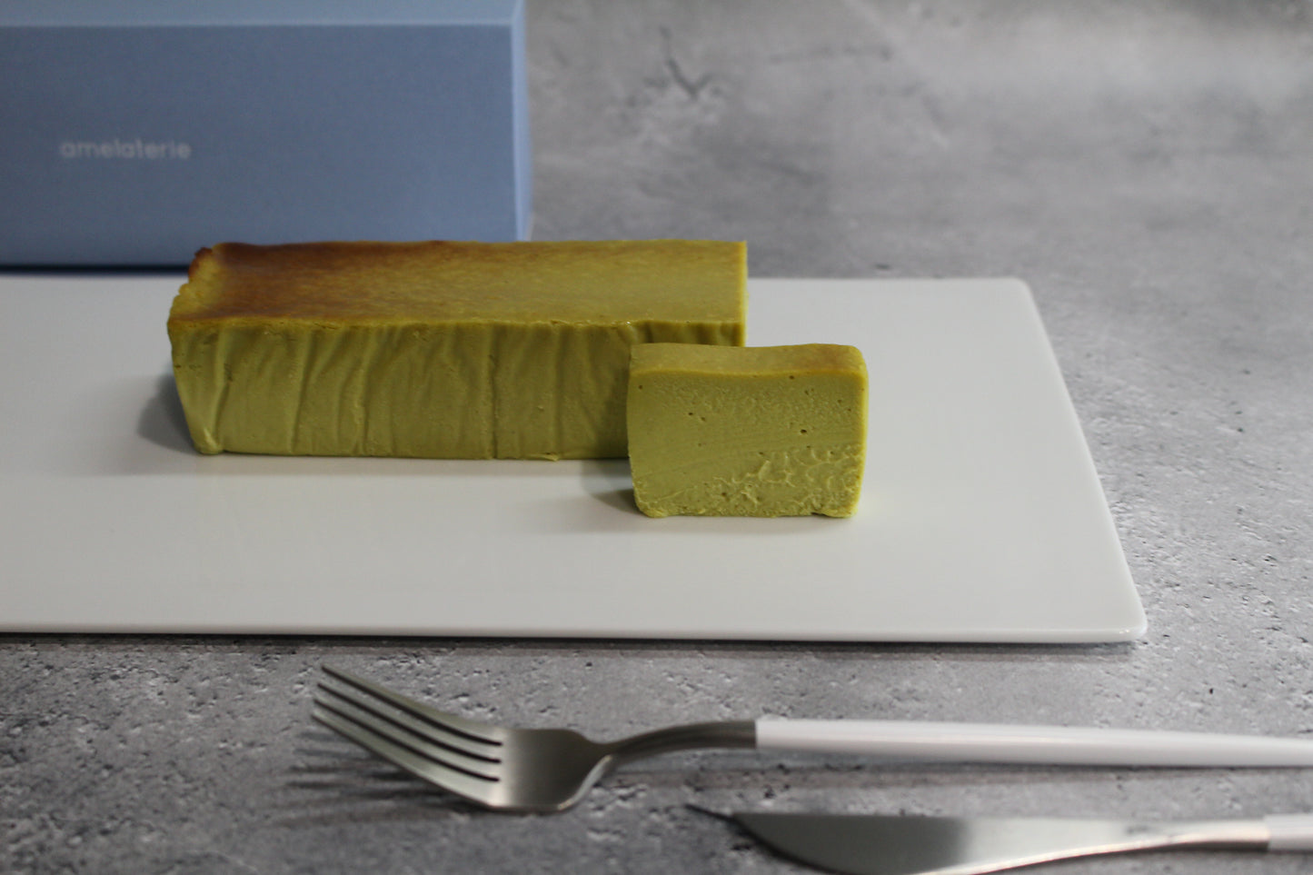 濃厚ピスタチオチーズケーキ